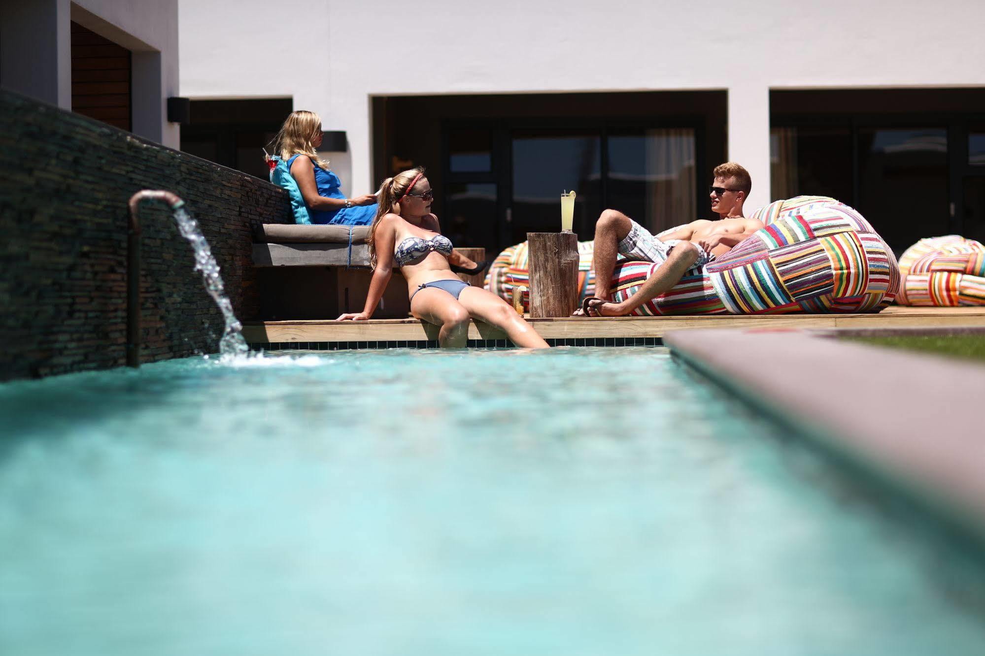 Windtown Lagoon Hotel Langebaan Bagian luar foto