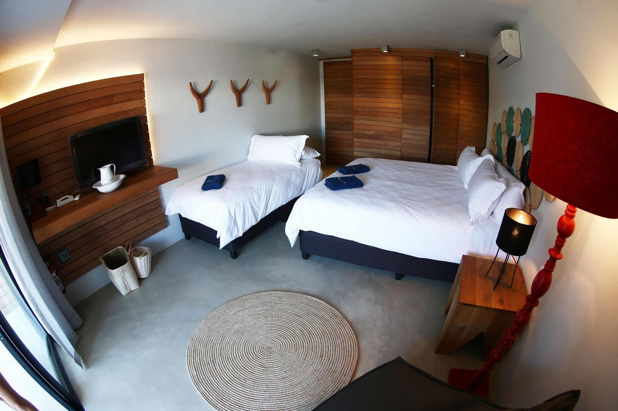 Windtown Lagoon Hotel Langebaan Bagian luar foto